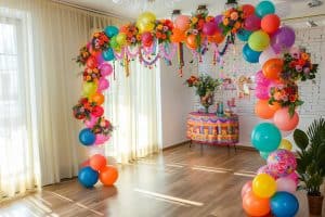 Como inflar globos de colores brillantes